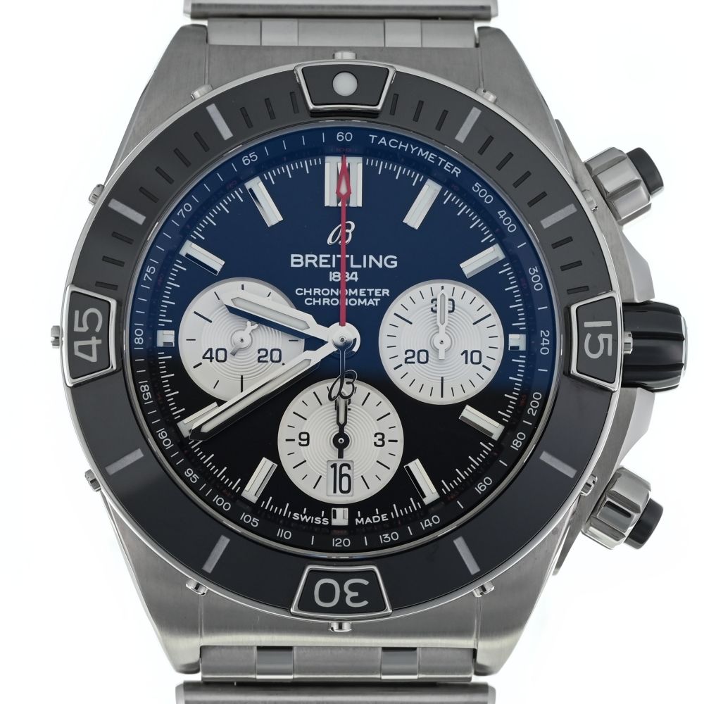 ブライトリング BREITLING AB0136251B1A1 スーパークロノマット クロノグラフ デイト 自動巻き メンズ美品内箱付き P#135205