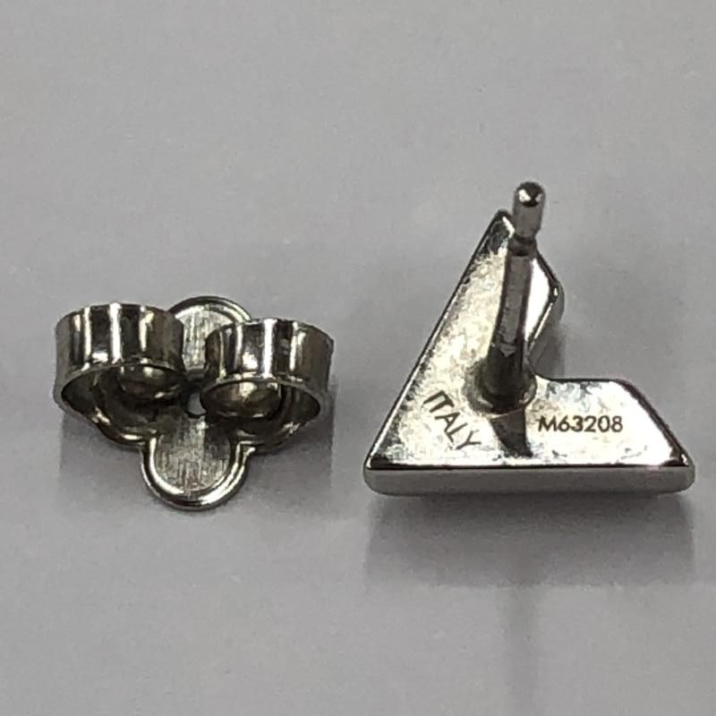 ヴィトン エセンシャルV スタッズ ピアス 片耳　シルバー LOUIS VUITTON ヴィトン ピアス 片耳 エッセンシャルV シルバー 片耳