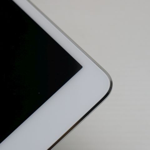 新品同様 SIMフリー iPad mini 4 Cellular 16GB シルバー 即日