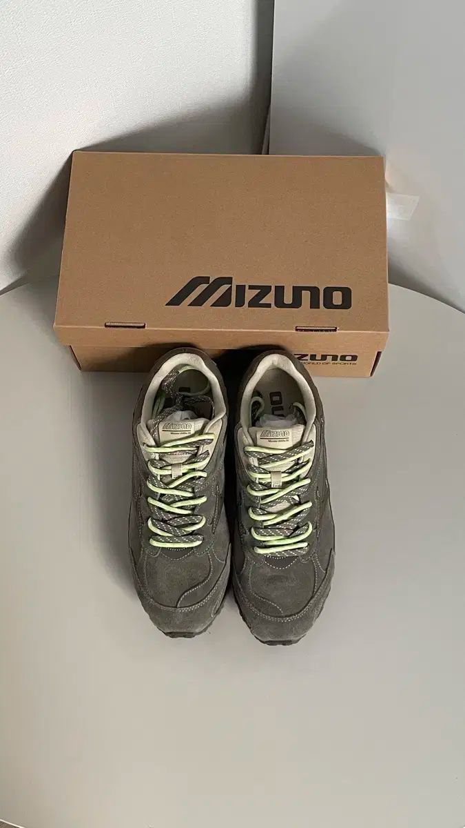 ボックス含む ミズノ LG 60 S カーキ 270