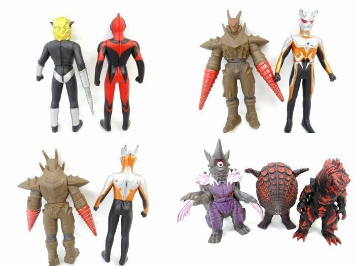 ウルトラマン ソフビ フィギュア 15体セット ■ バンダイ BANDAI 円谷プロ ソフトビニール人形 まとめ売り メカモスラ ベリュドラ □7Ｆ ウルトラマン ソフビ フィギュア 15体セット □ バンダイ BANDAI