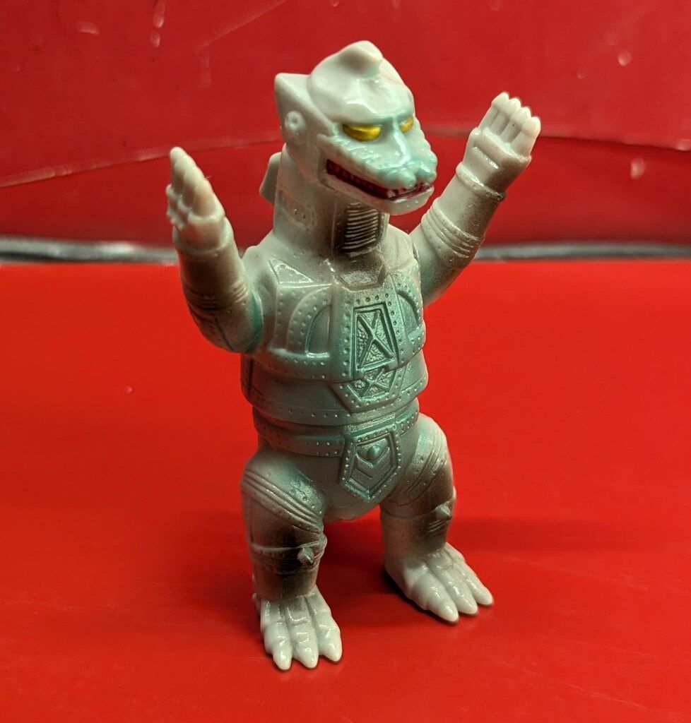 M1号 NEWブルマァクタイプの怪獣シリーズ チタノザウルス赤成型 ミニ