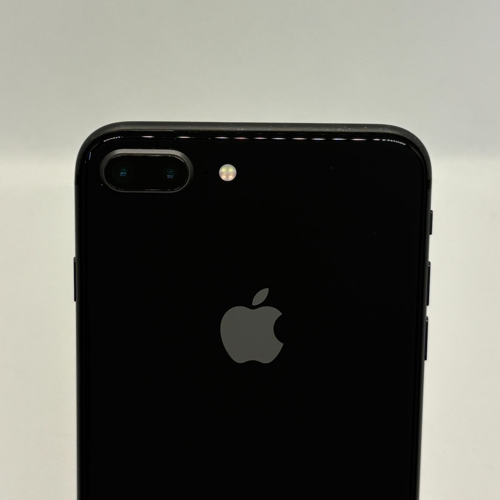 並品】【新品バッテリー100%】 iPhone 8Plus 256GB スペース