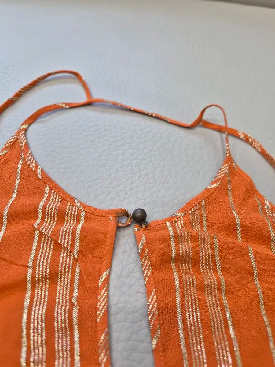 ブランド Celine セリーヌ レディース トップス ノースリーブ ホルターネック トップ ディオール|グッチ|バッグ|財布