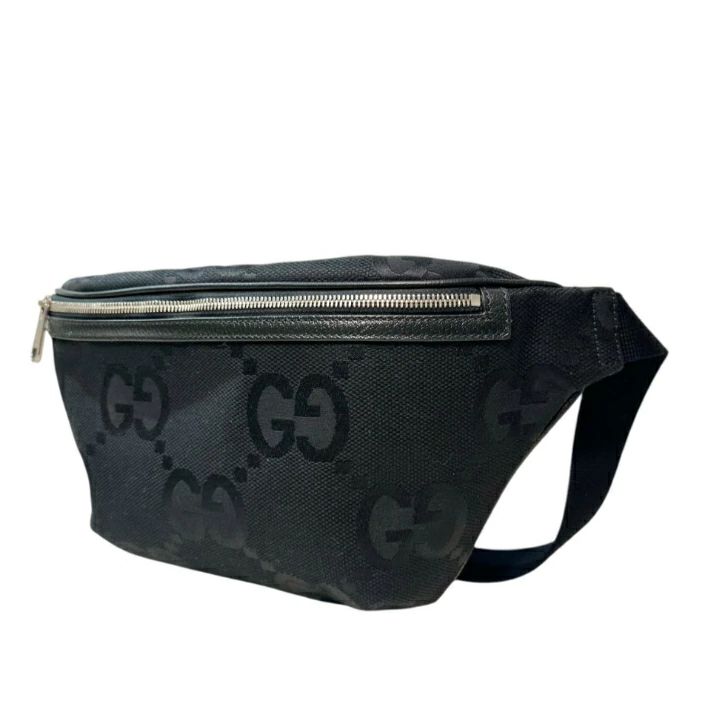 GUCCI グッチ　ブラック ボディバック GUCCI グッチ ボディーバッグ 黒 Gシマ GGパターン ブラック
