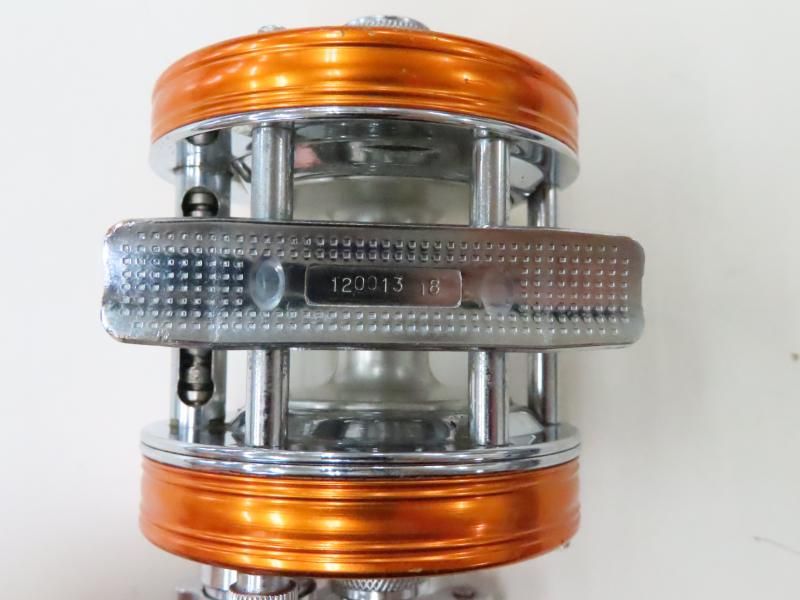 アブガルシア アンバサダー 5500C サンセットオレンジ (02-8206230003