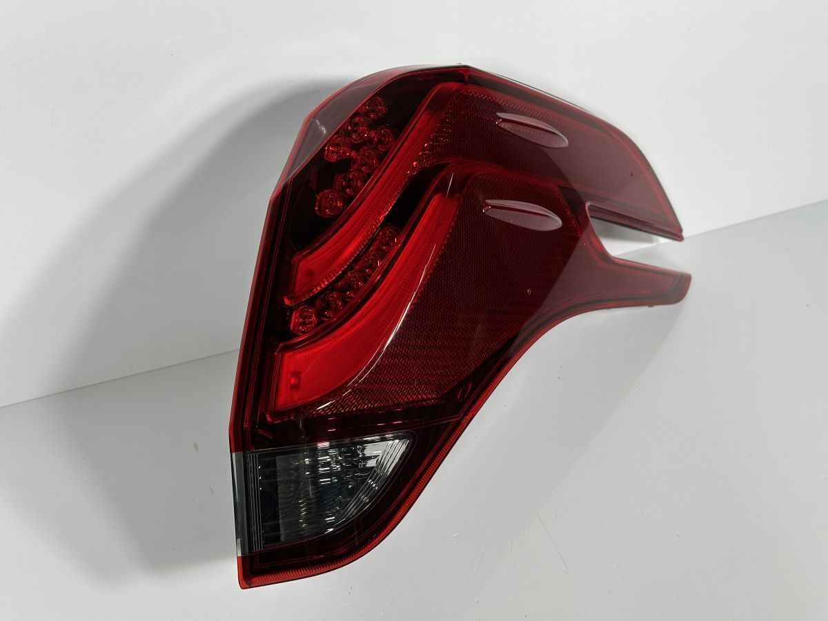 破損キズなし アルファード AGH30W GGH30W 前期 純正 右テールランプ 右テールライト RH LED エアロ用 81551-58130 58-68 3 管理31493