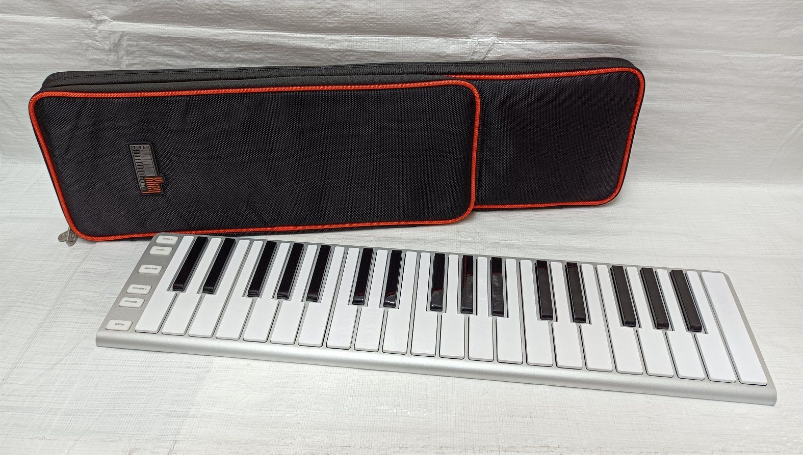 CME Xkey37 訳アリ品 ジャンク扱い 印刷板 MIDIキーボード
