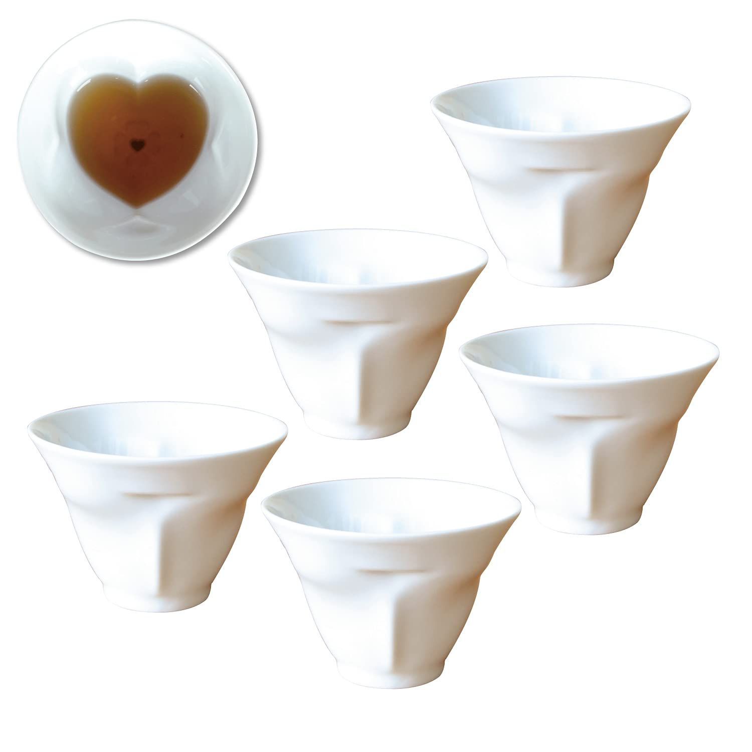 【在庫処分】in ハート 波佐見焼 クローバー 有田焼 かわいい おしゃれ ５個セット 煎茶碗 湯飲み 来客用 ハートu0026クローバーが浮き出る 湯のみ
