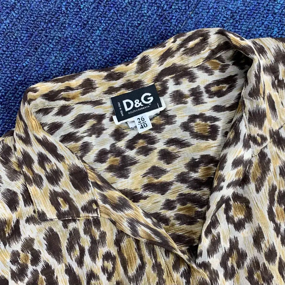【美品】DOLCE&GABBANA　レオパード　ヒョウ柄　シャツ　シルク　40 美品】DOLCE&GABBANA レオパード ヒョウ柄 シャツ シルク 40