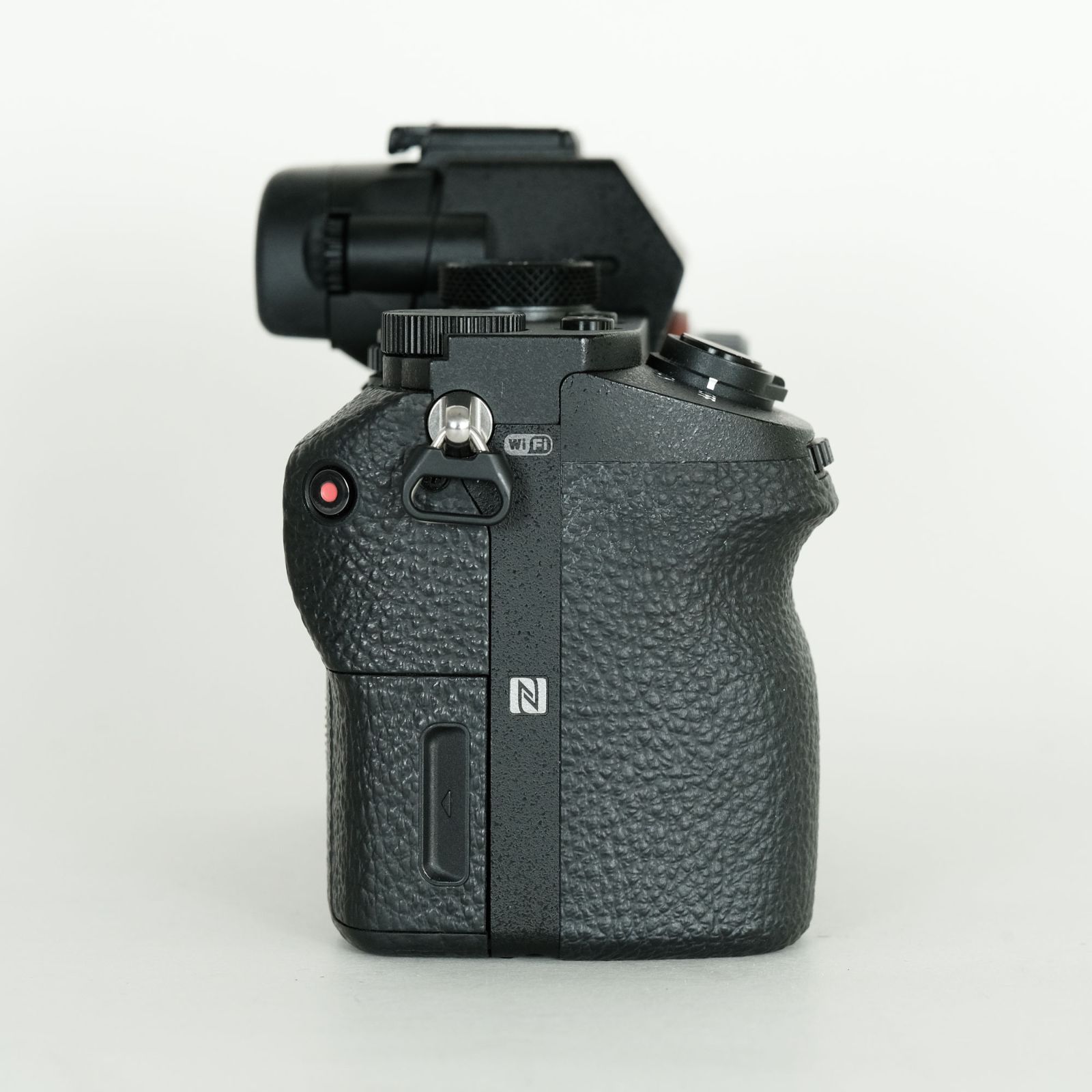 美品｜シャッター数13,250回｜別売チャージャー付] SONY α7 II