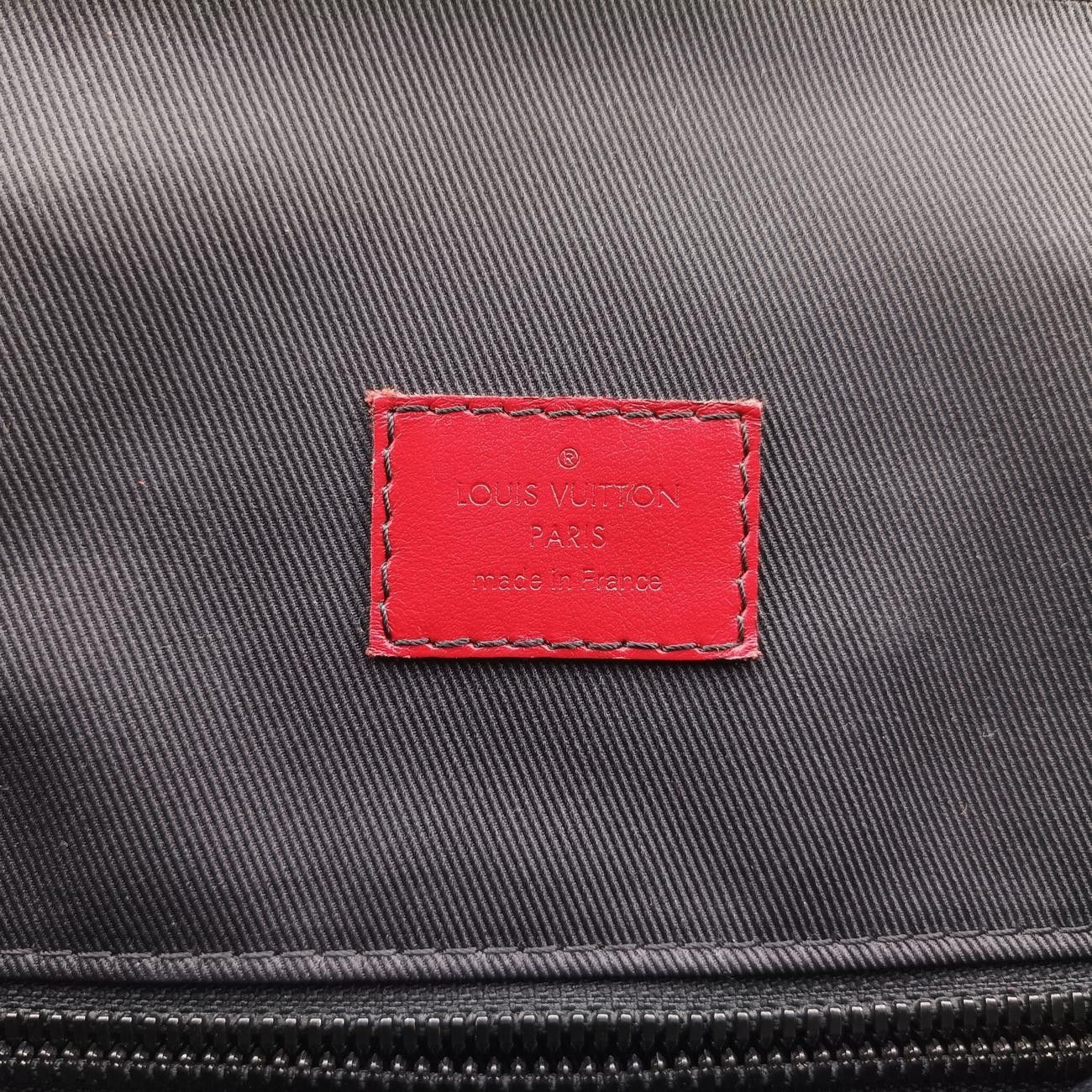 Vuittonクリストファー