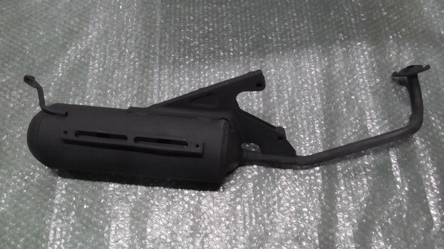 試着 ZOOMER FI ズーマーFI AF58-1805xxx の マフラー 純正 1757659120