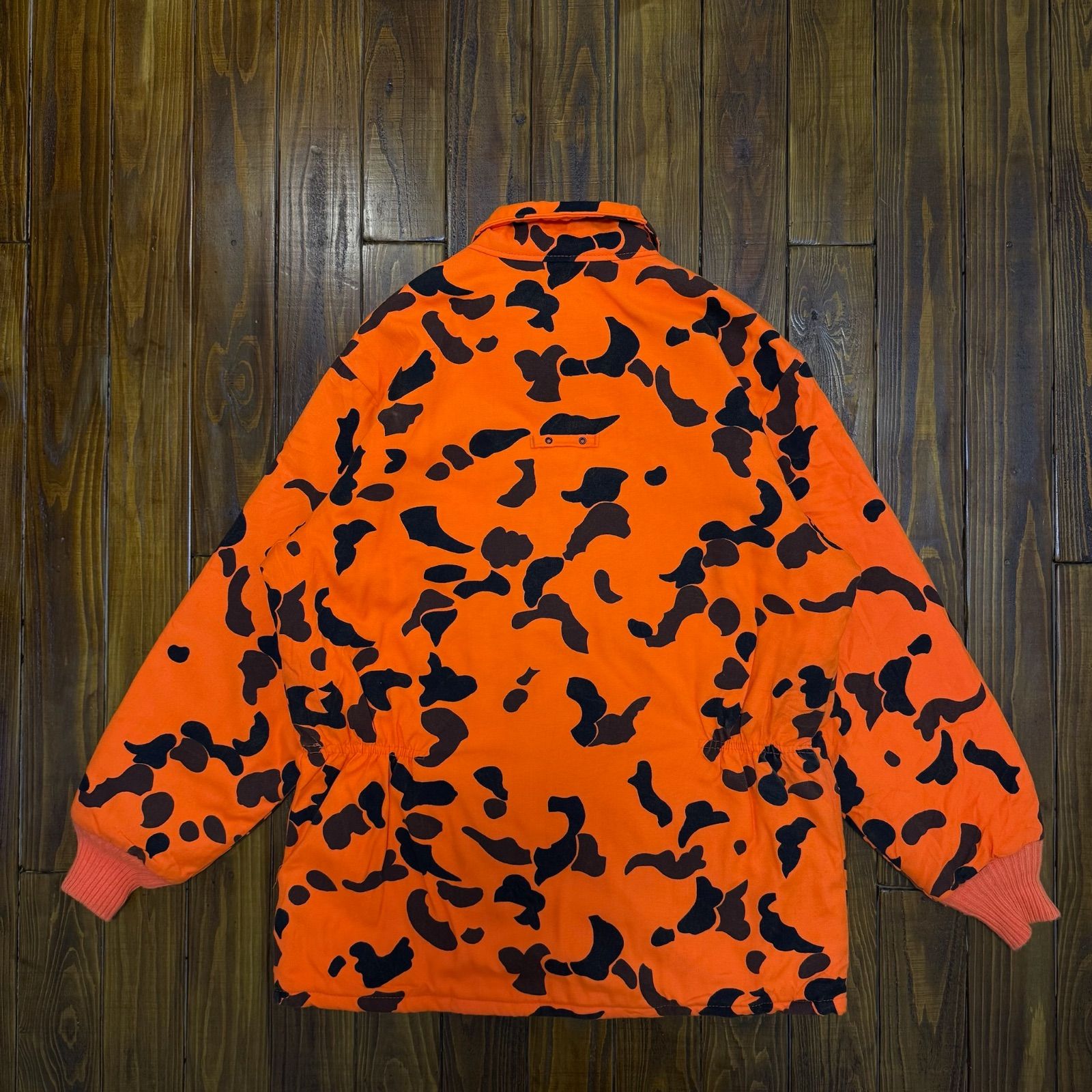 Walls ウォールズ