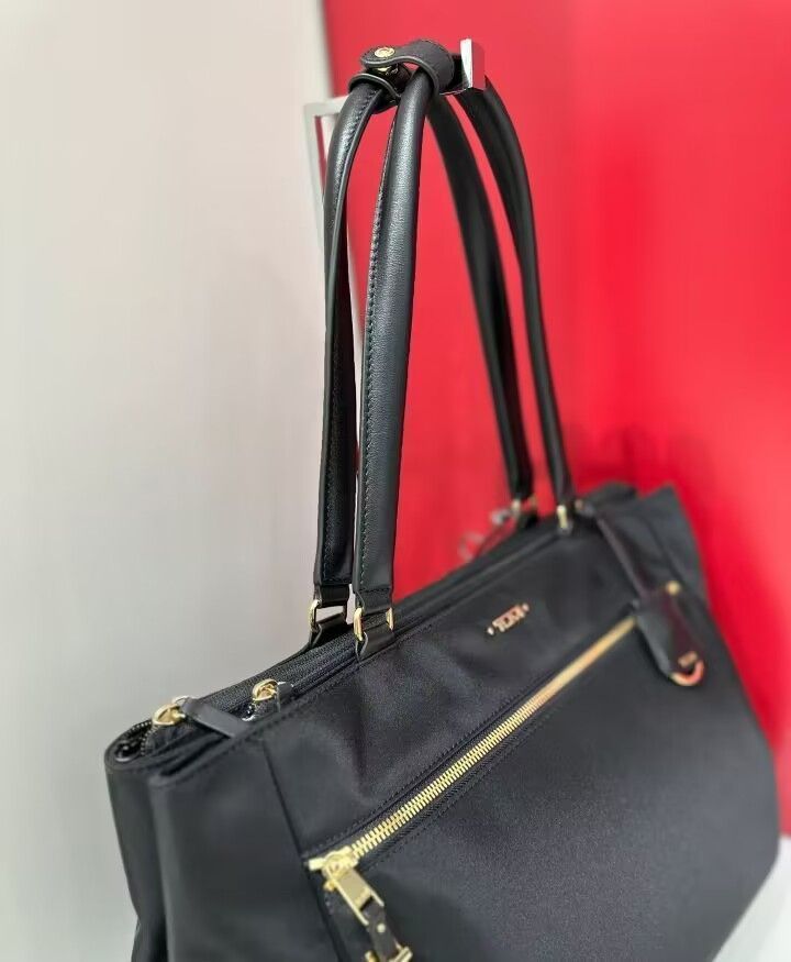 TUMI Voyageur 2WAYマウレントート