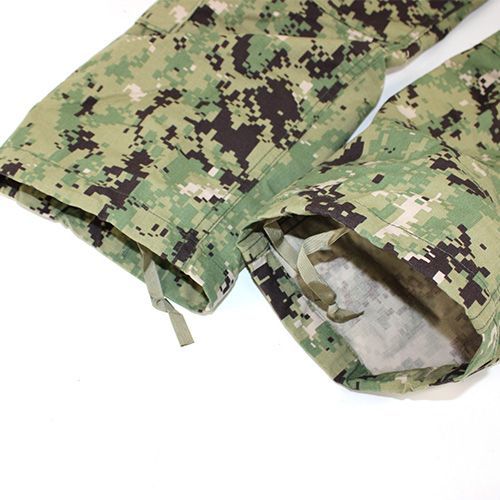 US NAVY AOR ワーキング ユニフォーム パンツ - メルカリ