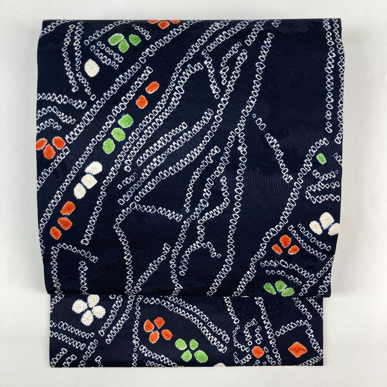 み たんす屋 中古 リユース帯 名古屋帯 紺色 カジュアル 地紋織り絞り染め