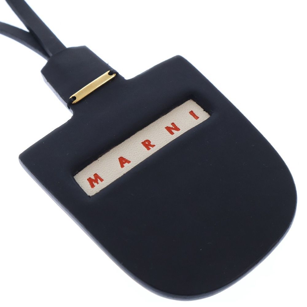 MARNI (マルニ) ロゴ ラバー キーリング ブラック - メルカリ