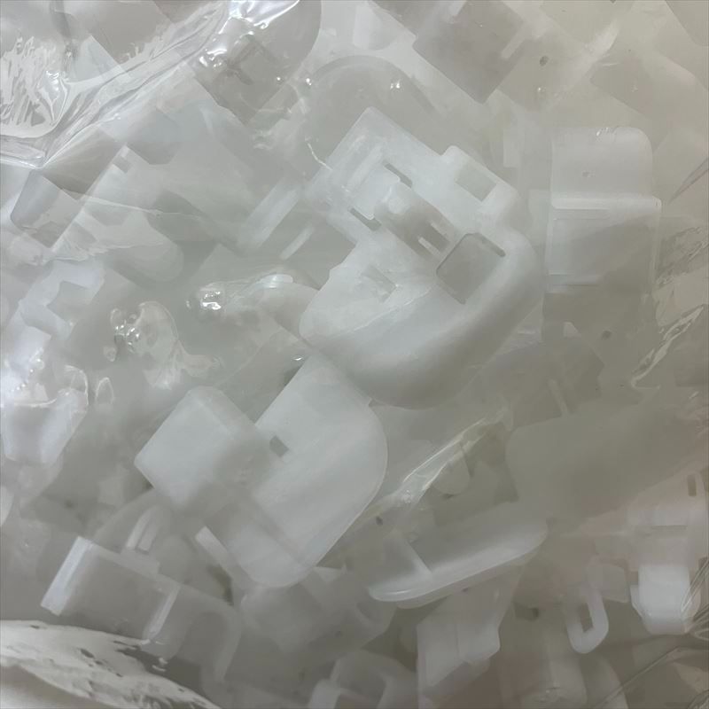 82821-12520,コネクタ/ハウジング,大和化成,400個