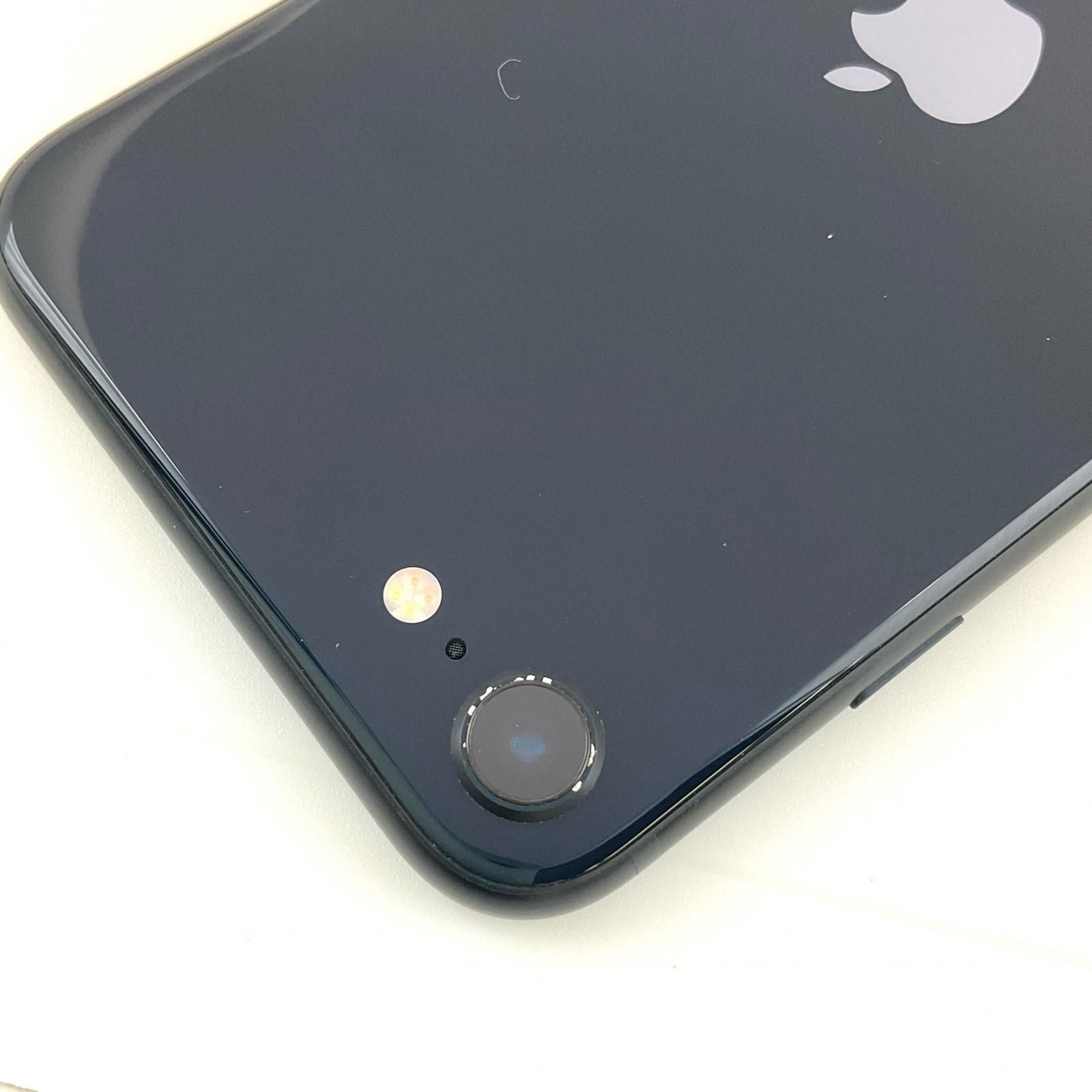 全額返金保証】【最速発送】Apple iPhone SE（第3世代） 128GB 