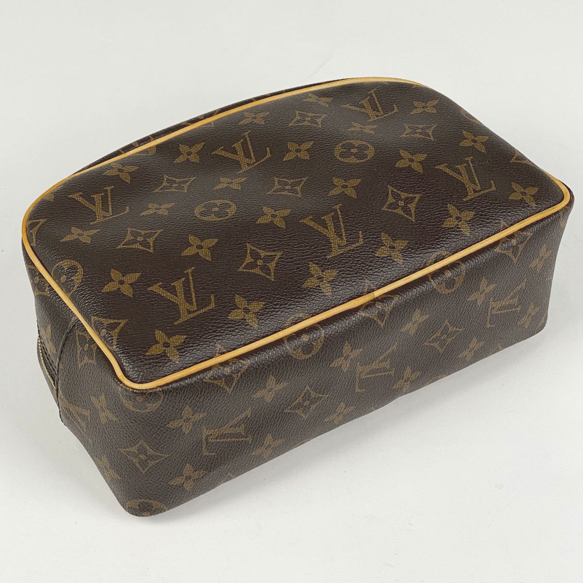 ルイ・ヴィトン Louis Vuitton トゥルース トワレ 25 コスメポーチ