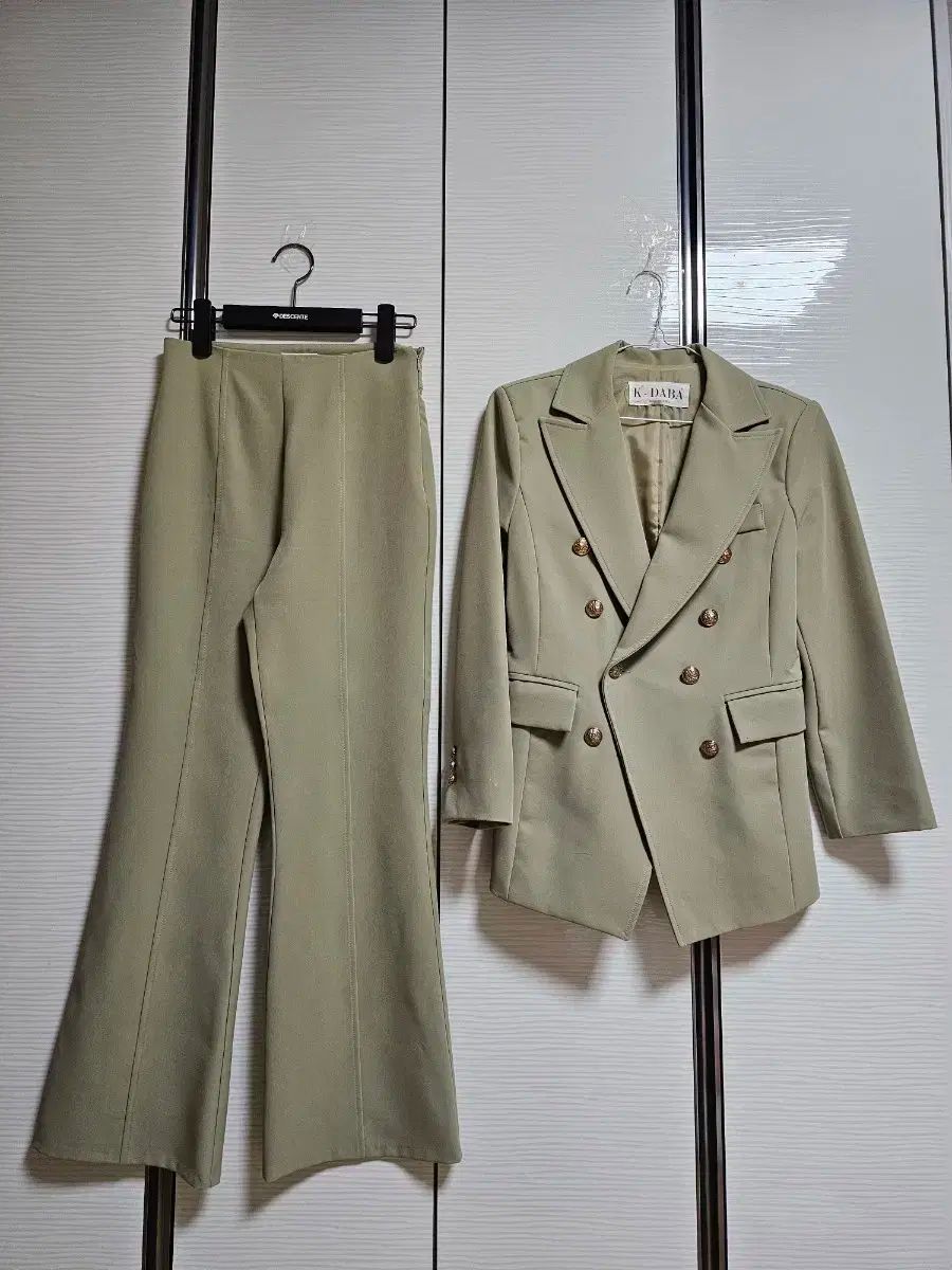 レディース ダブル ボタン スーツ ジャケット セット