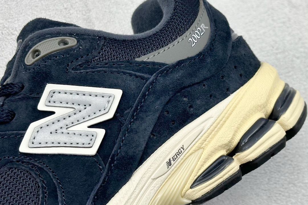 【箱無し】New Balance M2002RCAスニーカー26.5cm 新品」ニューバランス M2002RCA New Balance NB2002 スニーカー