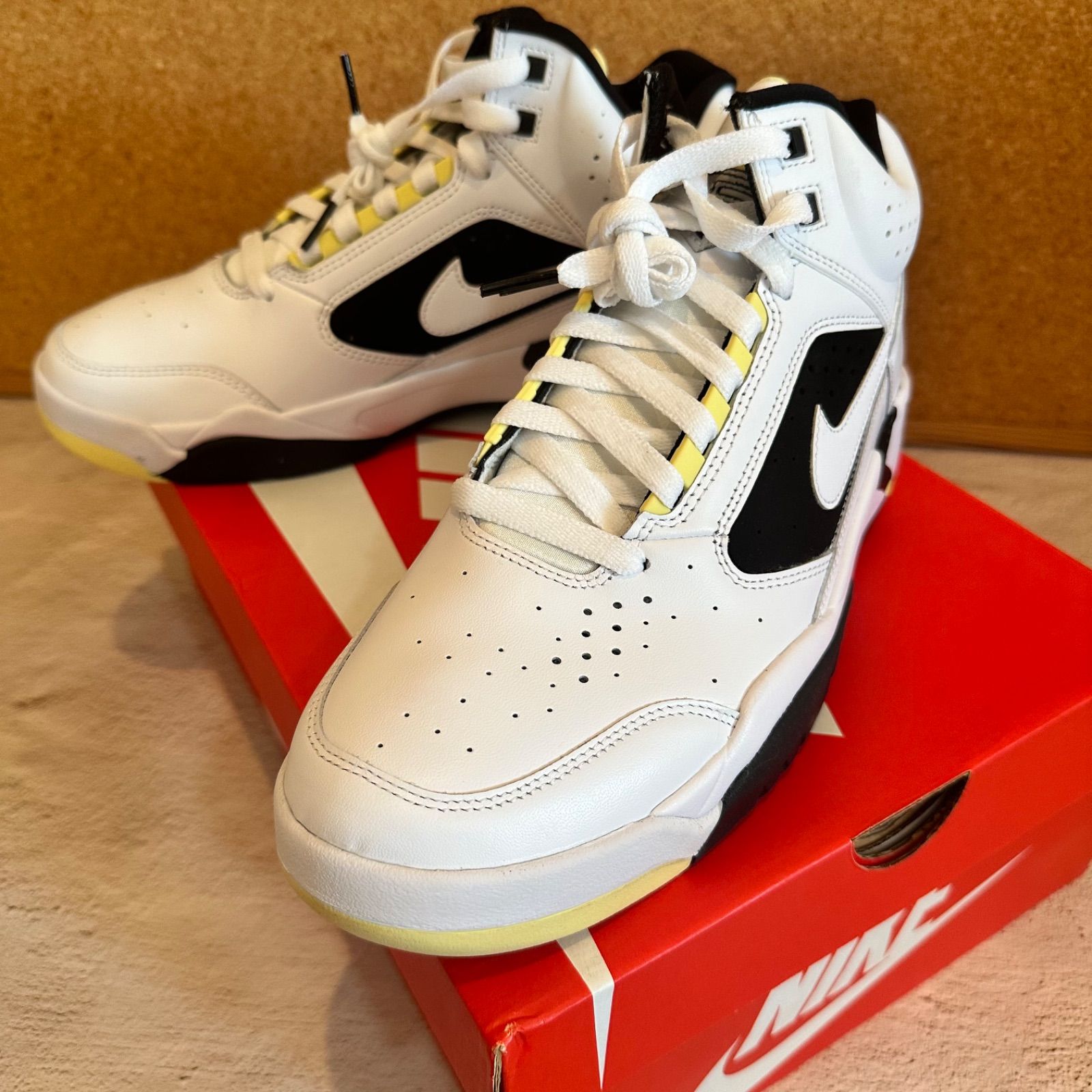 Nike Air Flight Lite Mid 限定カラー 完売品 - メルカリ