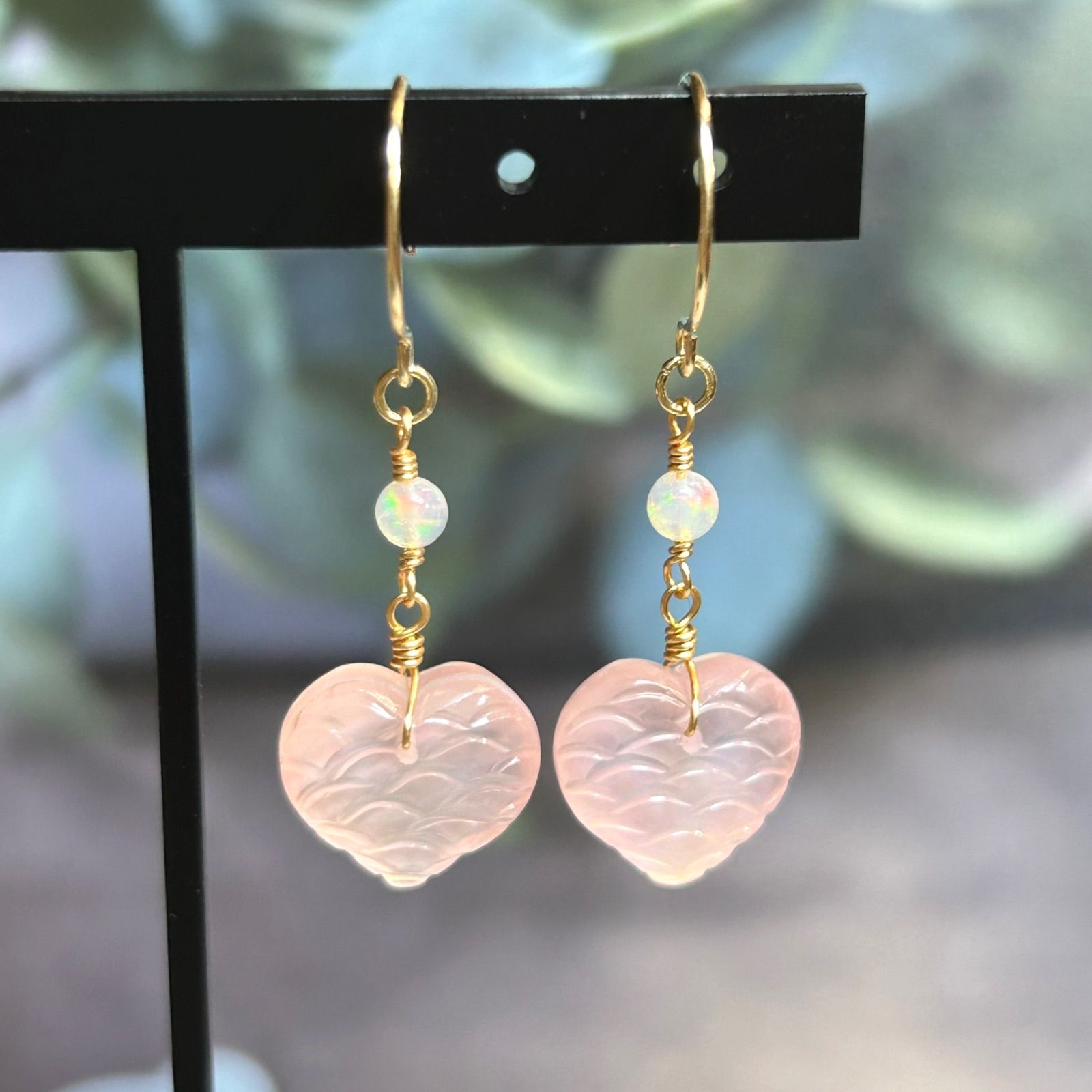 マーメイドスケールハートカービング　トリプレットカービング　希少　天然石ピアス マーメイドスケールハートカービングトリプレットカービング希少