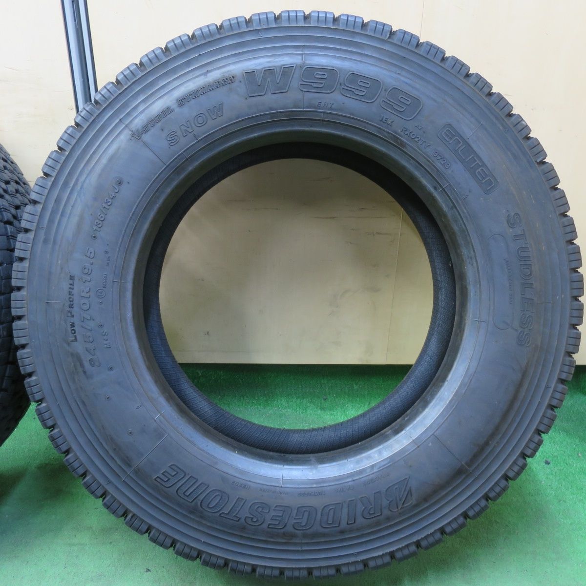 19.5インチ