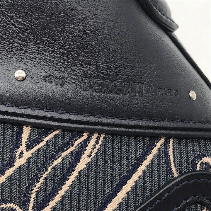 超美品 Berluti ベルルッティ アラベスク トゥジュール 2WAY ハンド