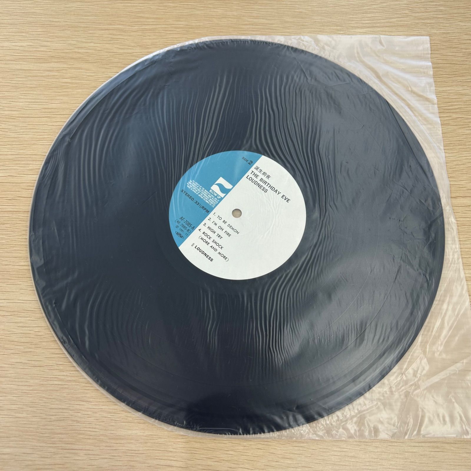 LPレコード】LOUDNESS / 誕生前夜 The Birthday Eve 1stアルバム