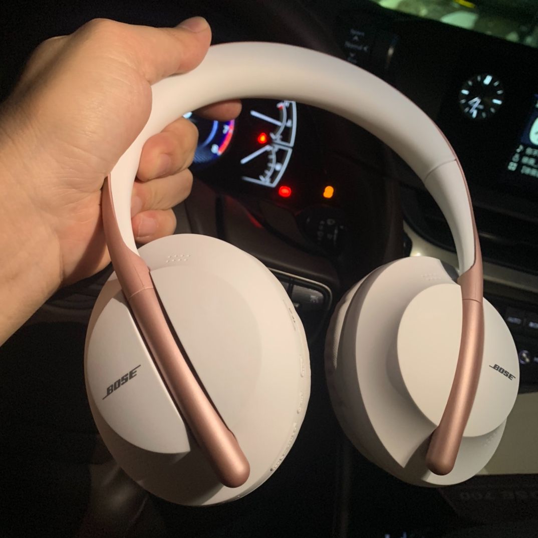 BOSE 700 ワイヤレスブルートゥースイヤホン