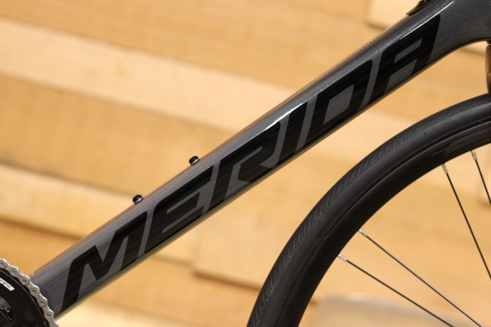 MAX90％オフ。 メリダ MERIDA スクルトゥーラ SCULTURA 4000 DISC 2020 54サイズ シマノ 105 7020 MIX 11S カーボン ロードバイク 立川店