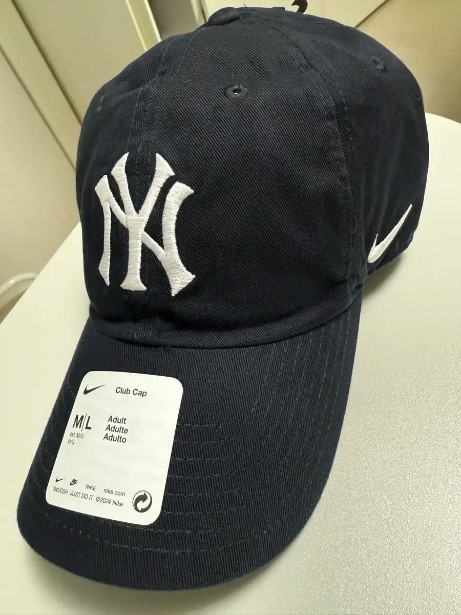 NIKE ナイキ X ニューヨークヤンキース ボールキャップ