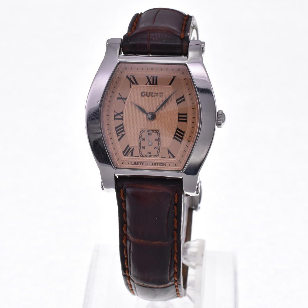 グッチ GUCCI 7600M 2000本限定 手巻き メンズ良品 D#124779 グッチ GUCCI 7600M 2000本限定 手巻き メンズ良品 D#124779