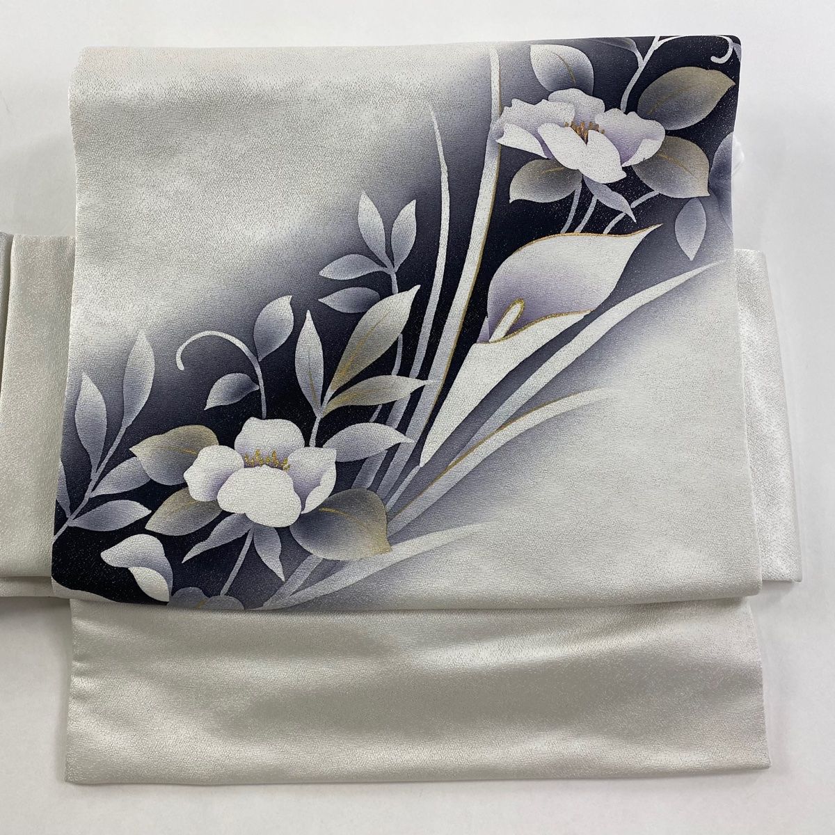 付け帯 秀品 作り帯 やまと カラー 椿 銀通し 金彩 灰白 正絹