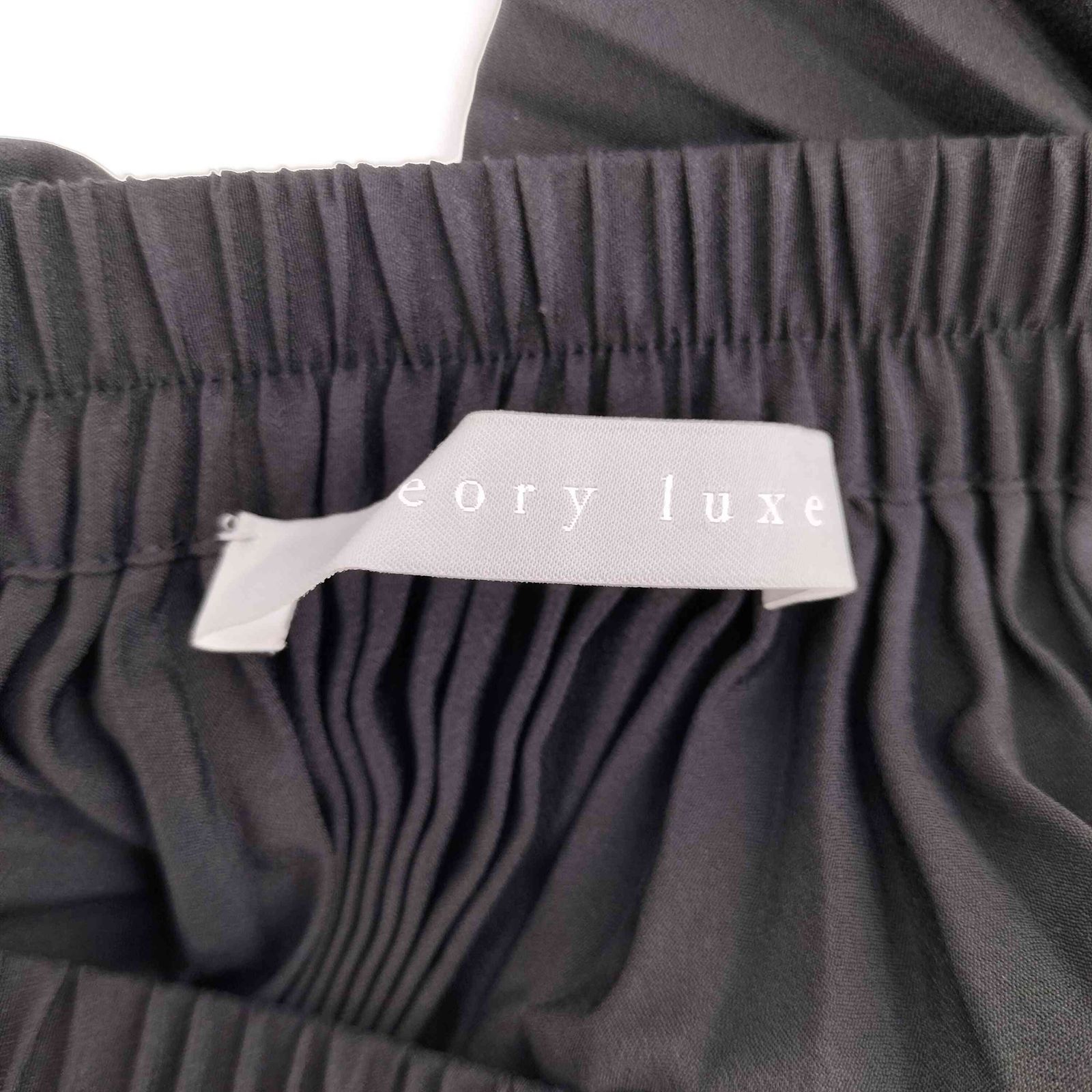極美品　Refined Pleats Pilil セオリーリュクス 23SS 極美品 Refined Pleats Pilil セオリーリュクス 23SS - メルカリ