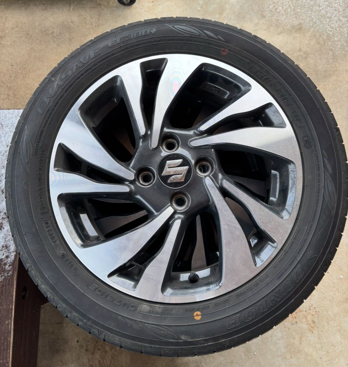 新型ソリオ バンディット ホイール４本セット スズキ - 新車外し スズキ ソリオ バンディット 純正アルミ