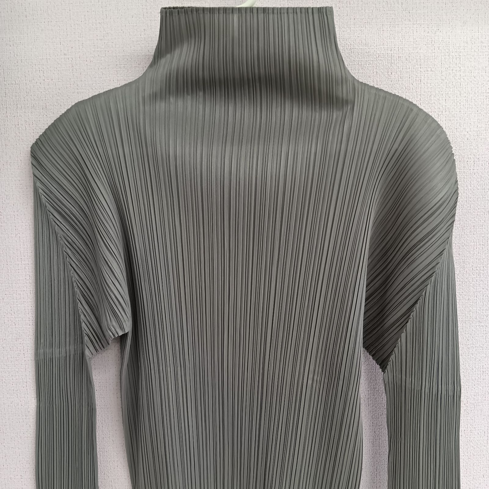 PLEATS PLEASE プリーツプリーズ イッセイミヤケ カットソー PLEATS PLEASE プリーツプリーズ イッセイミヤケ カットソー