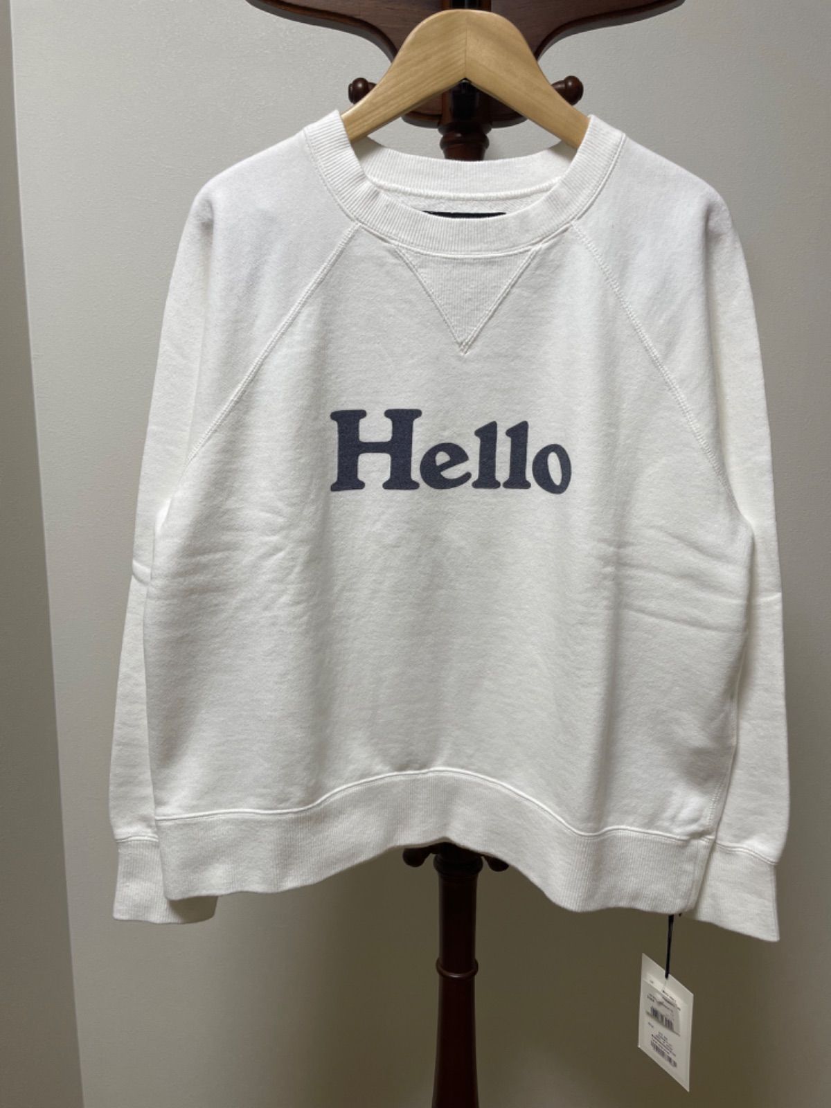 新品未使用品】MADISONBLUEマディソンブルー HELLOスウェット 新品未使用品】MADISONBLUEマディソンブルー HELLOスウェット