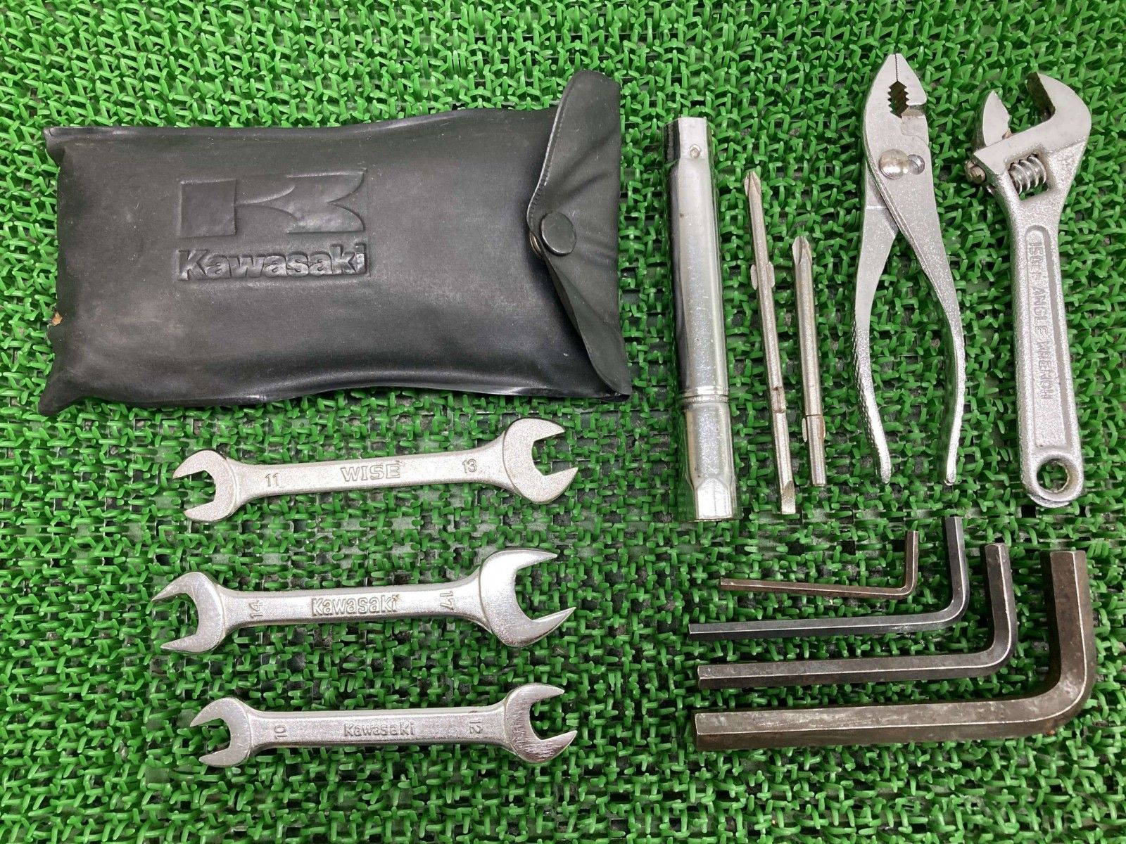 車載工具 カワサキ 純正 中古 バイク 部品 ツールキット