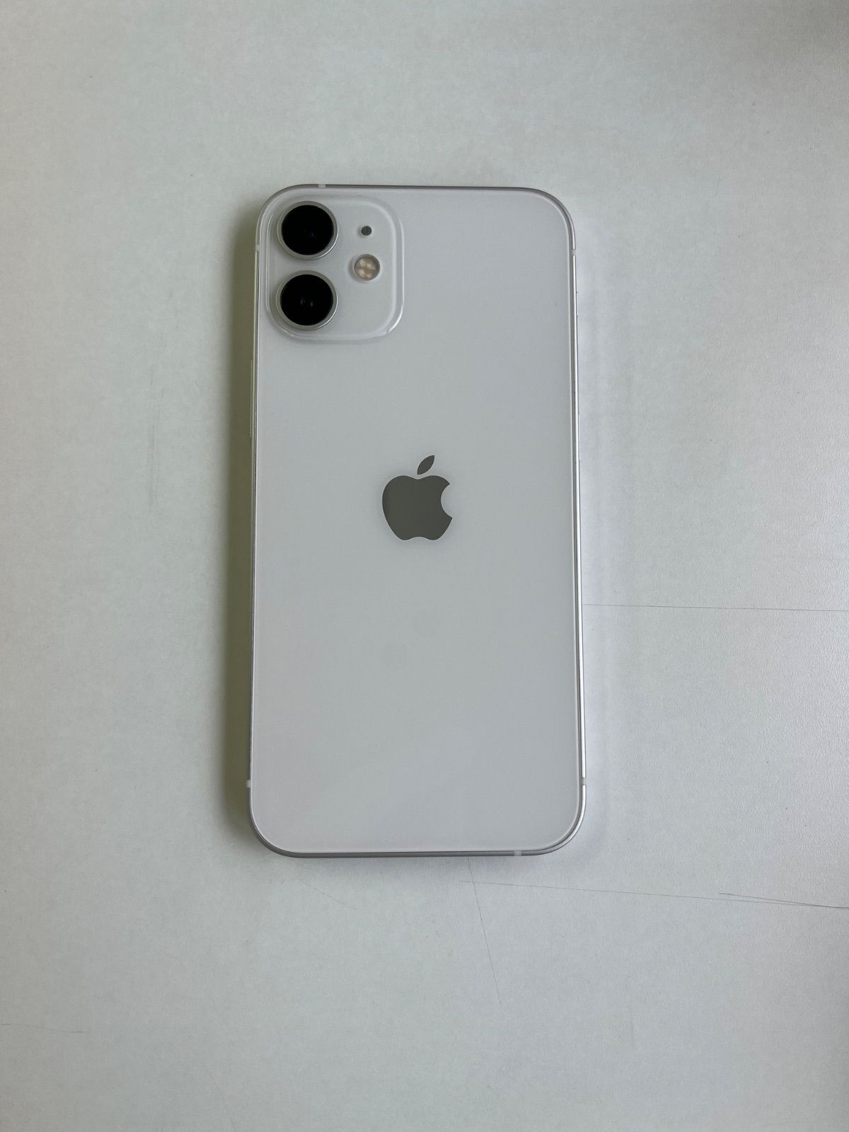iPhone 12 mini 128GB ホワイトSIMフリー バッテリー81% iPhone 12