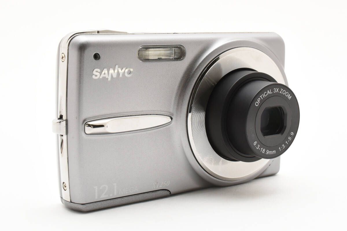 ☆サンヨー 三洋 SANYO DSC-X1250 ダークシルバー コンパクト