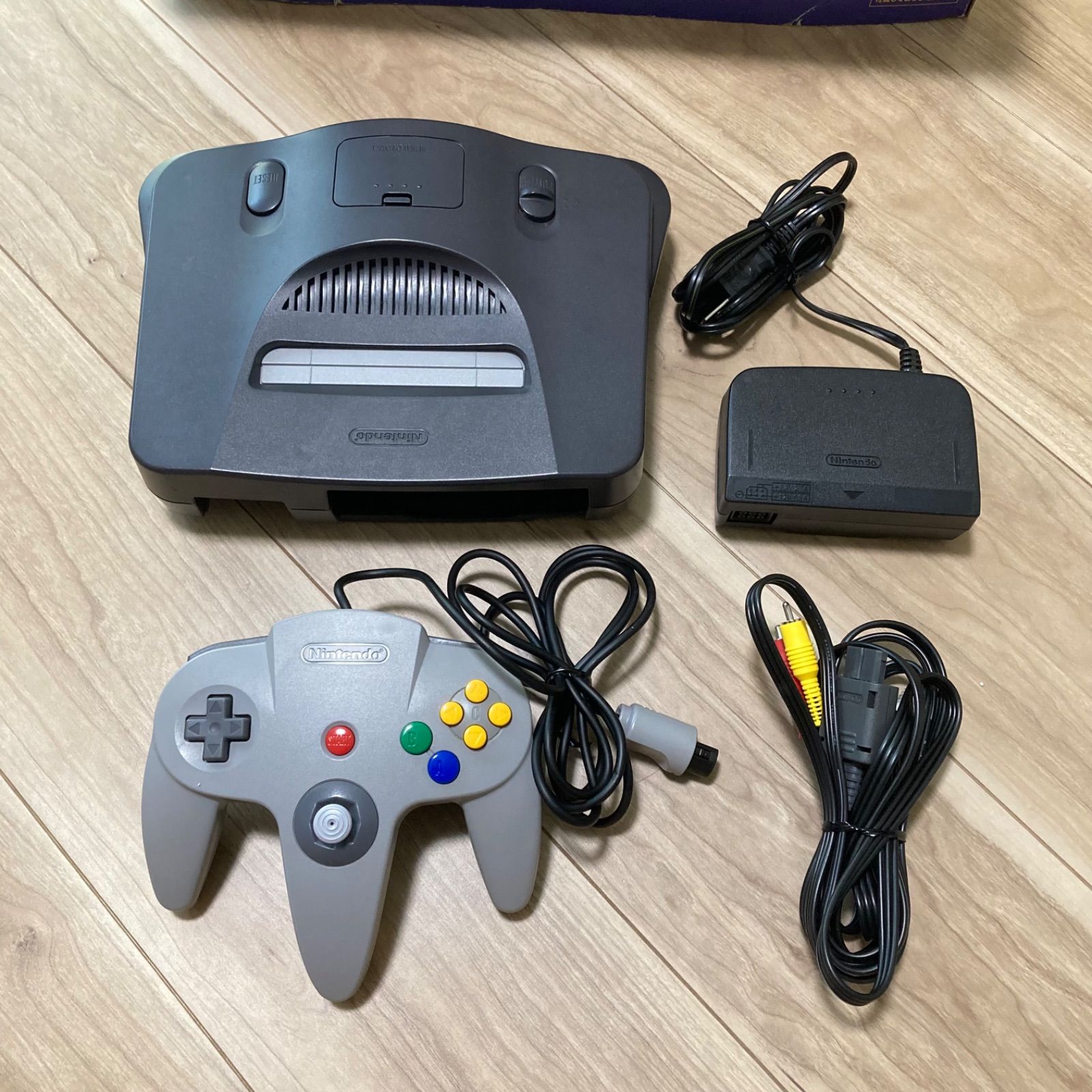 W0404 Nintendo 64 10台 まとめ売り 動作未確認 ジャンク 任天堂 W0404 Nintendo 64 10台 まとめ売り 動作未確認 ジャンク 任天堂