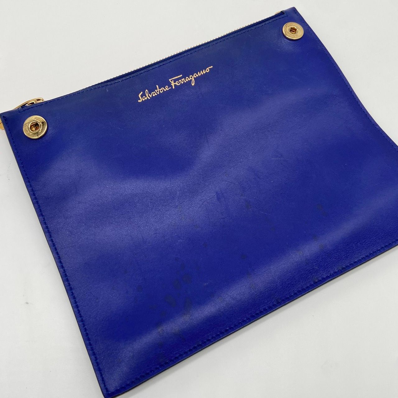 Ferragamo サルヴァトーレフェラガモ