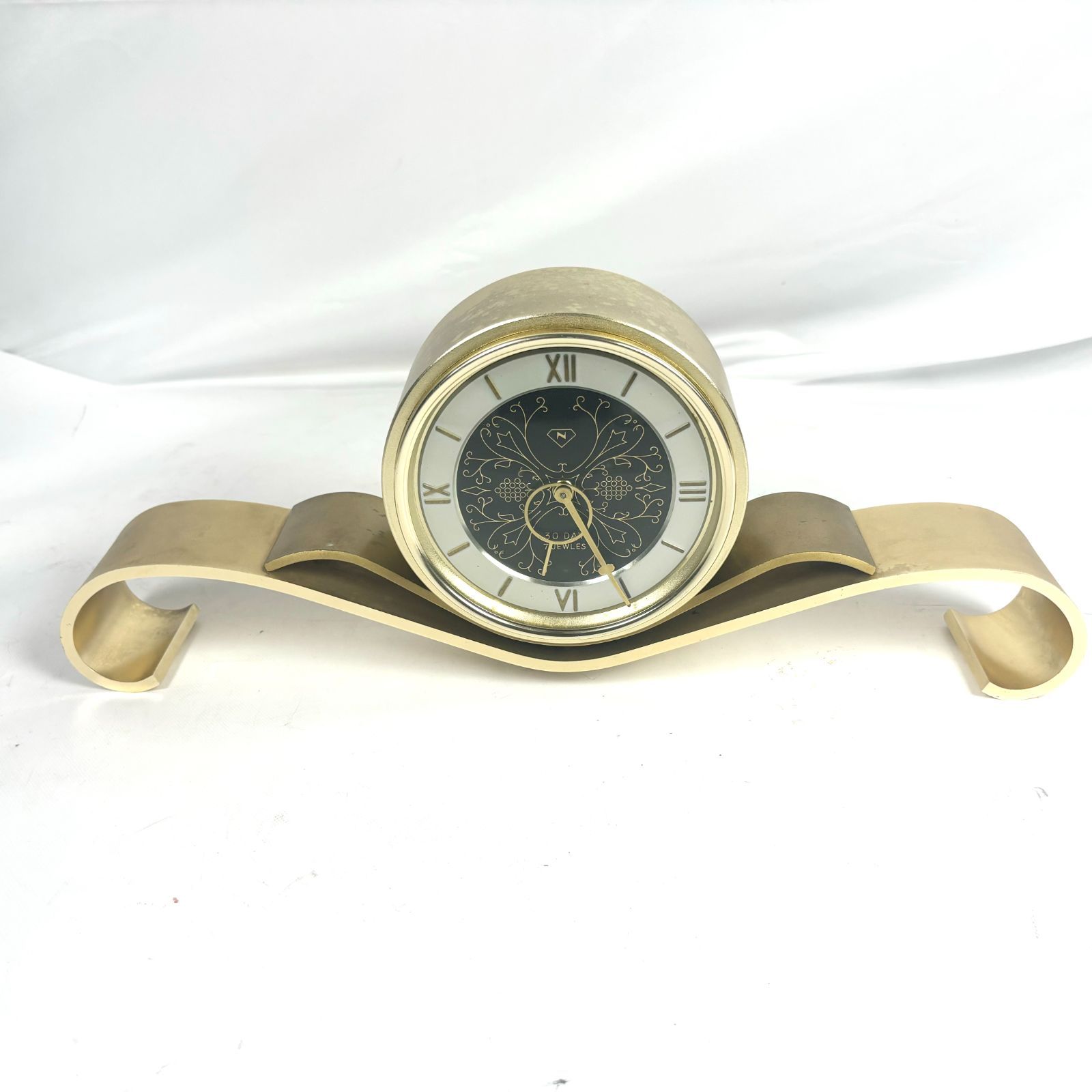 クラシック木製時計 昭和レトロ ヴィンテージ 稼働品 日常使いOK 美品