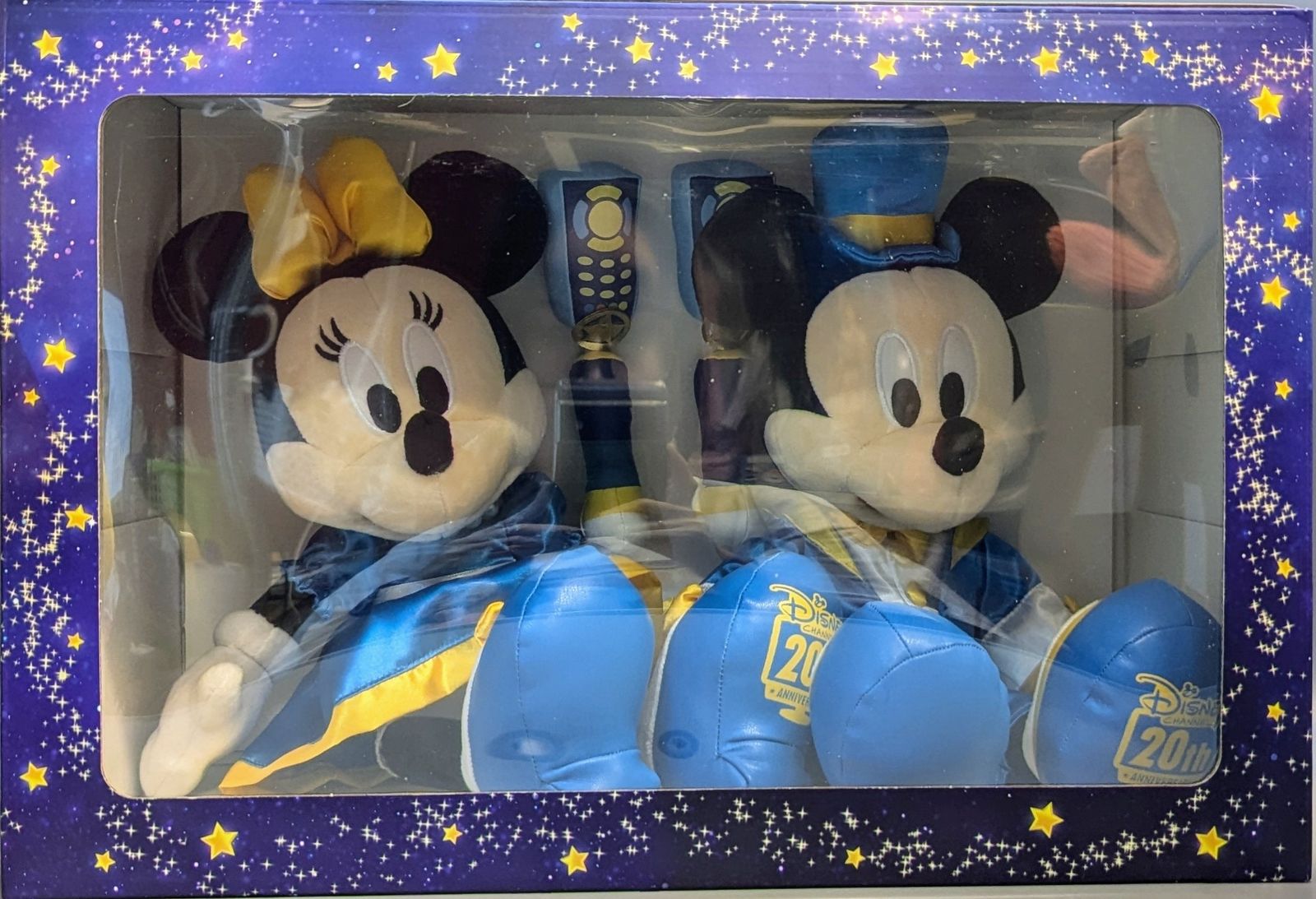 ディズニー・チャンネル20周年オリジナル　ミッキー＆ミニーぬいぐるみセットです。 ミッキー&ミニー ぬいぐるみセット ディズニーチャンネル20周年