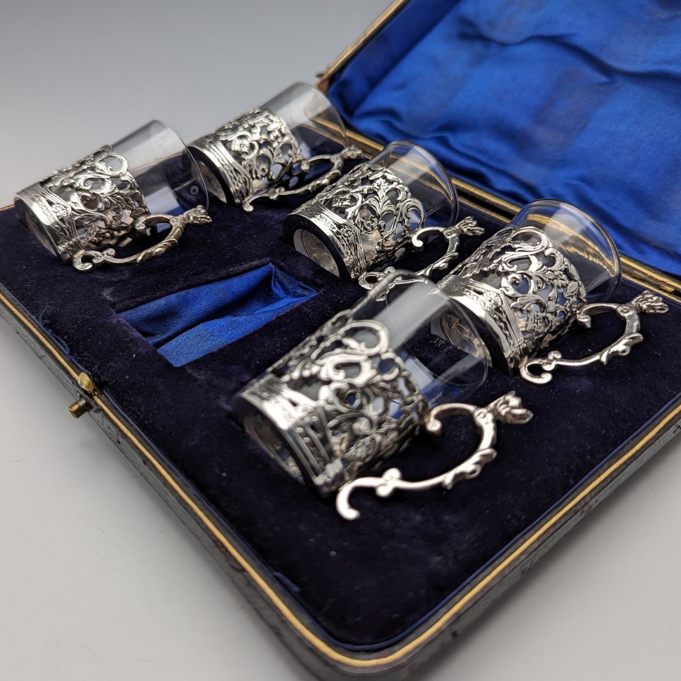 1906年 英国アンティーク 純銀ホルダ リキュールグラス 5個セット