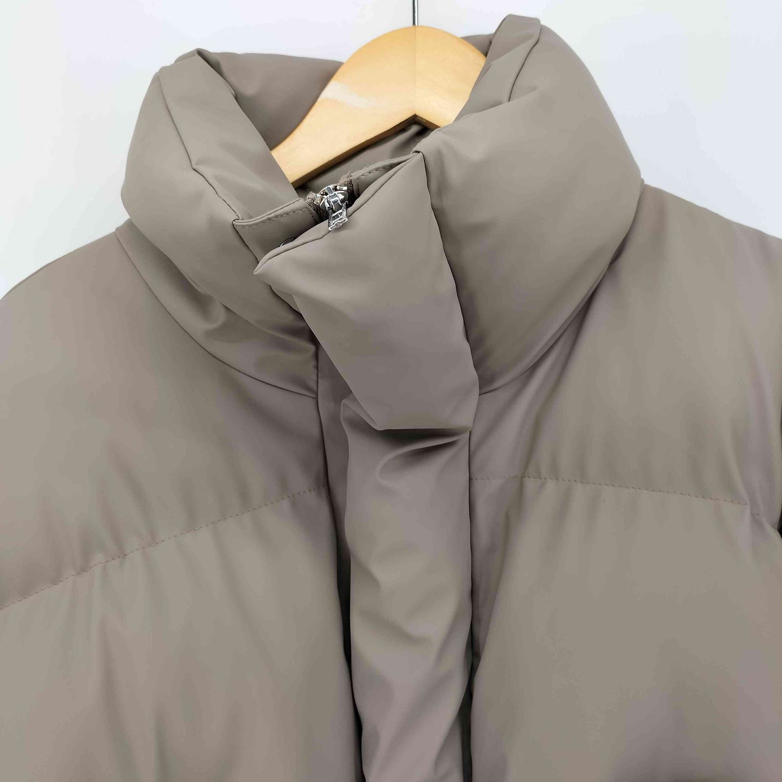 ユーズドフルギ USED古着 URBAN EDGE STAND COLLAR DOWN JACKET